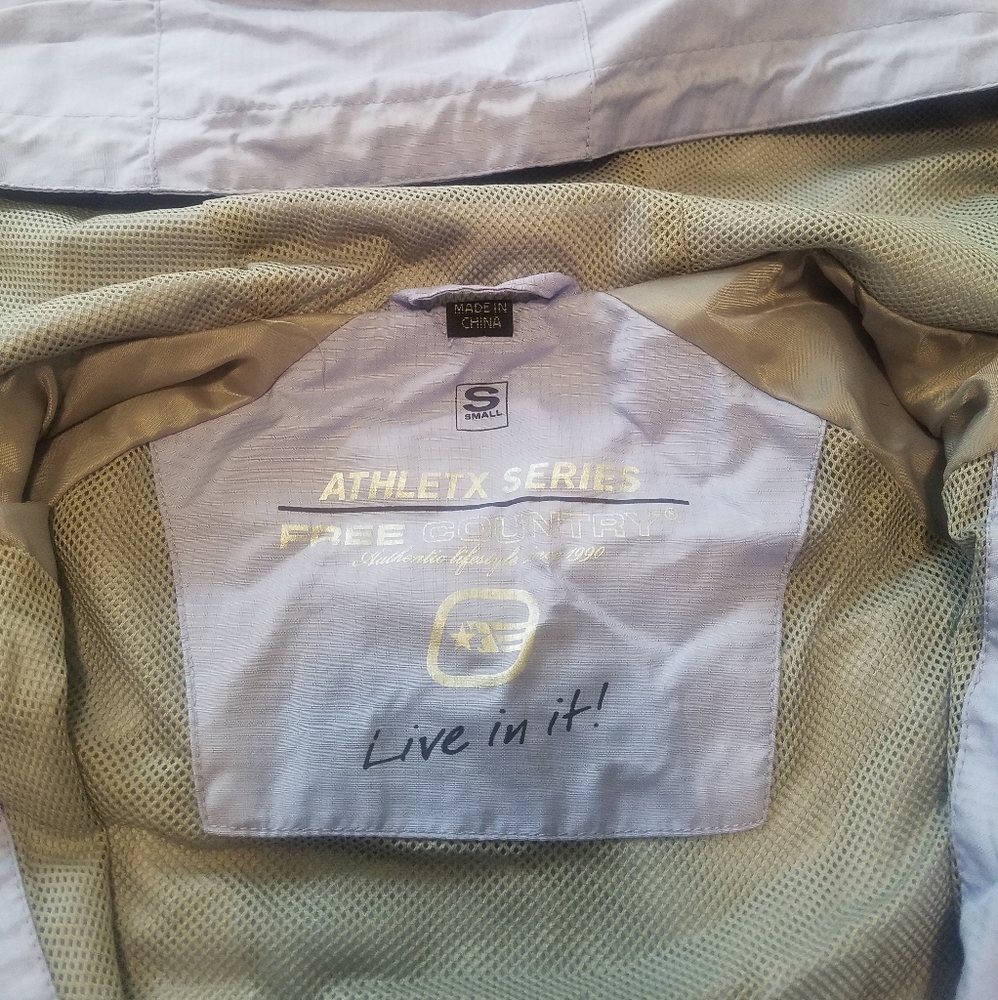 Lightweight FREE COUNTRY Jacket - Picture 2 of 5